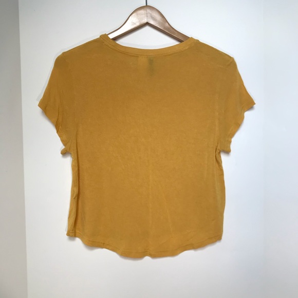 Yellow H&M Divided California 1973 Crop top (M) - Picture 2 of 3